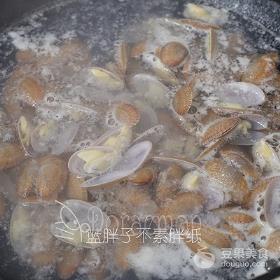 炒花蛤的做法和配方视频(炒花蛤的做法和配方)