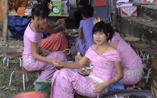 5000人民币折合112万缅元,能在缅甸玩多久？听听当地人怎么说