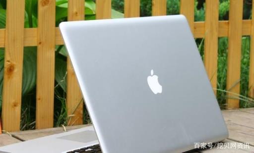 MacBookpro预售(苹果macbookpro新款发布时间)