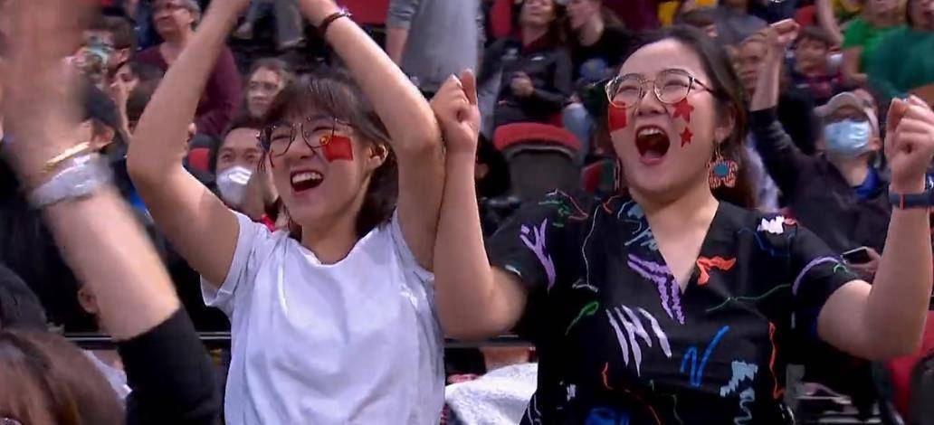 中国女篮进决赛！姚明笑了！(图6)