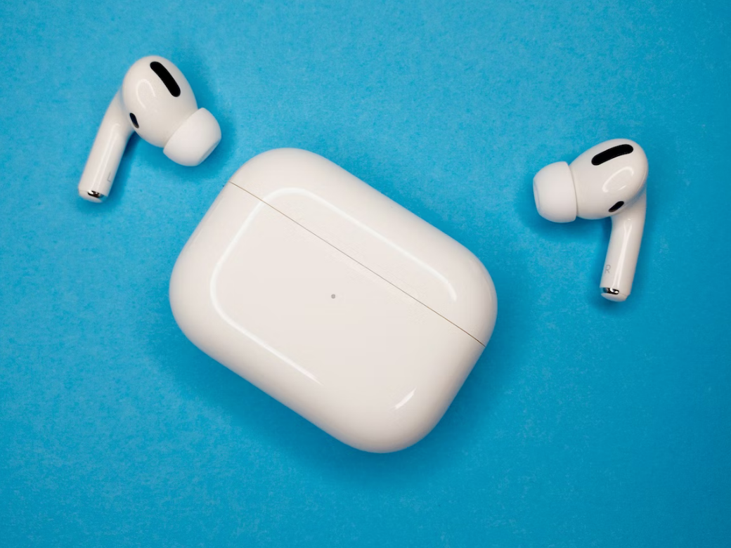 彭博社：苹果 AirPods 或将在一两年内获得更突出的听力健康功能