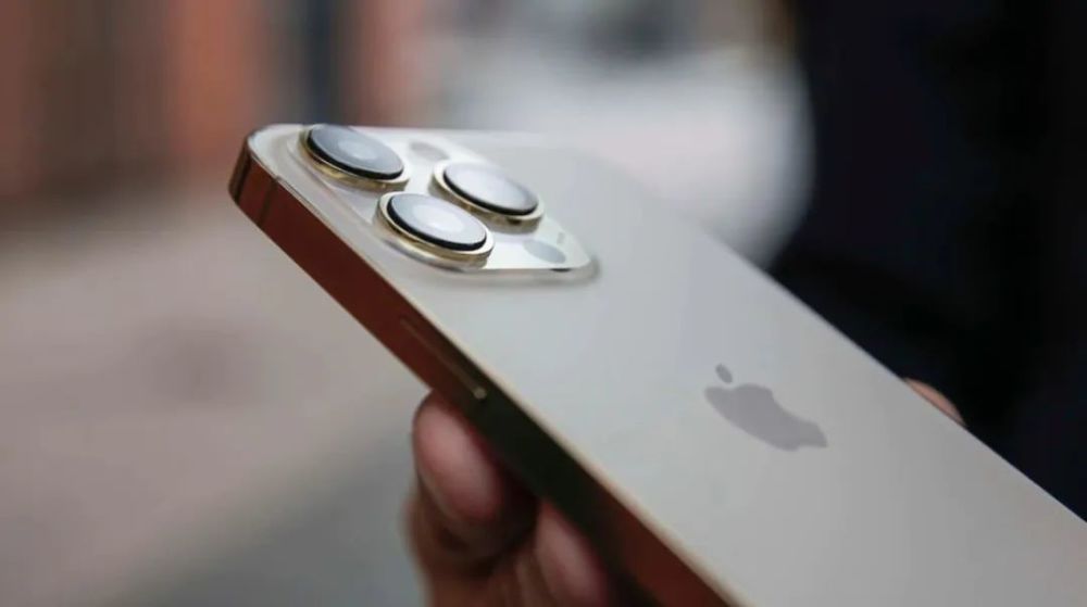 iPhone 15系列或将有重大变化：磨砂背面玻璃和新的按钮组合！
