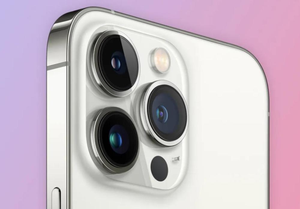 苹果iPhone15ProMax配置曝光：独占潜望式长焦＋6倍光学变焦