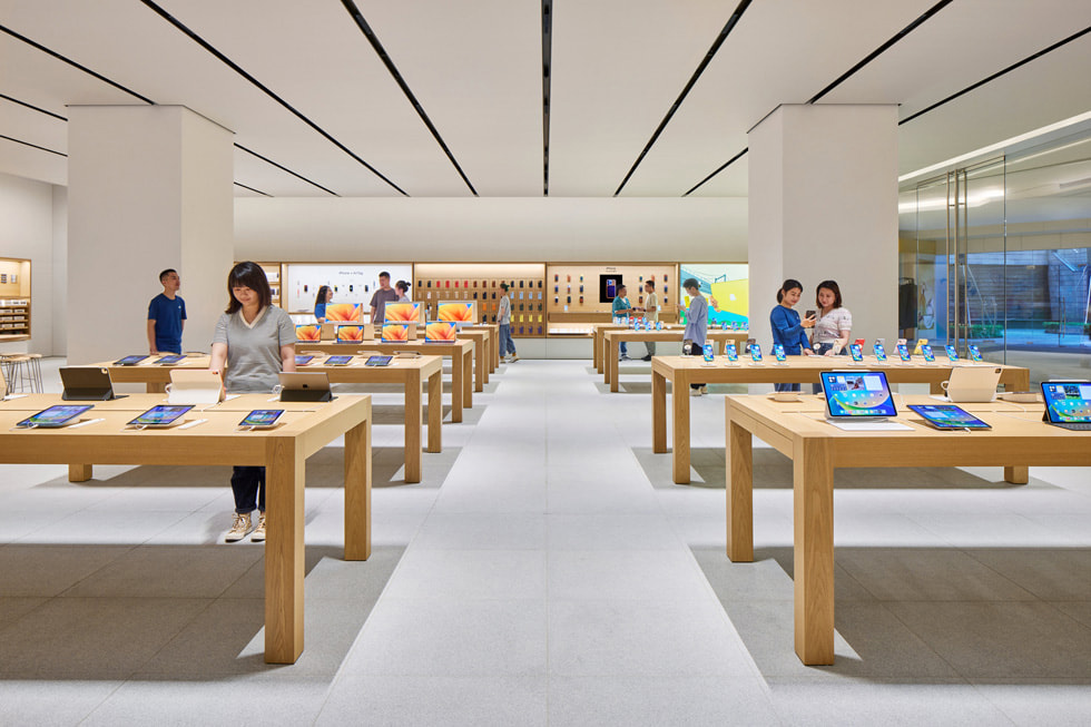 库克看好中国市场：首次购买 Apple Watch 用户占比 75%、Mac 占比 60%