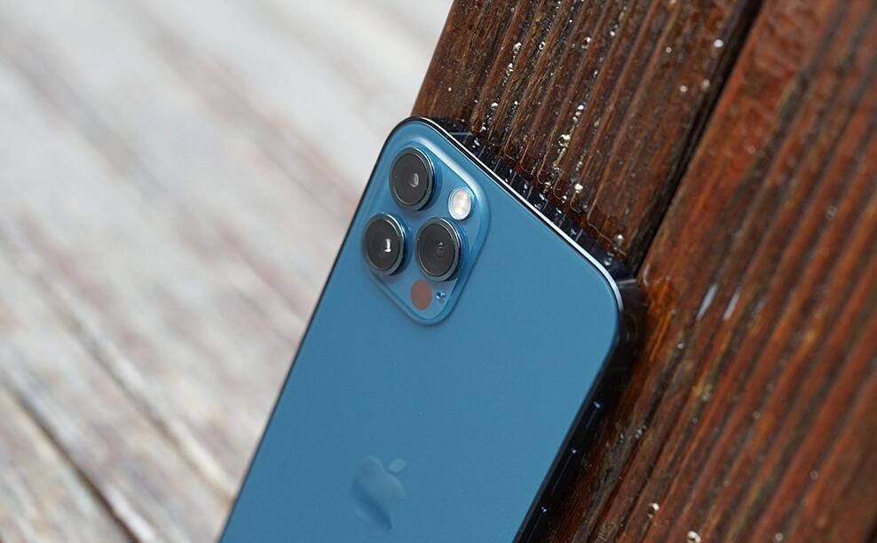 iphone12海蓝色与蓝色的区别
